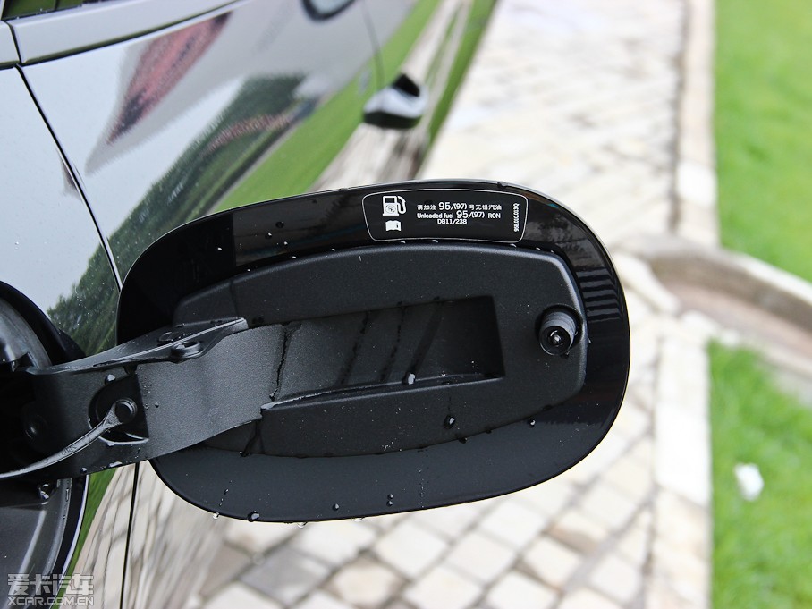 2014��Macan 2.0T