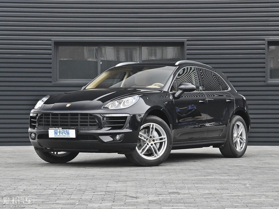 2014Macan S