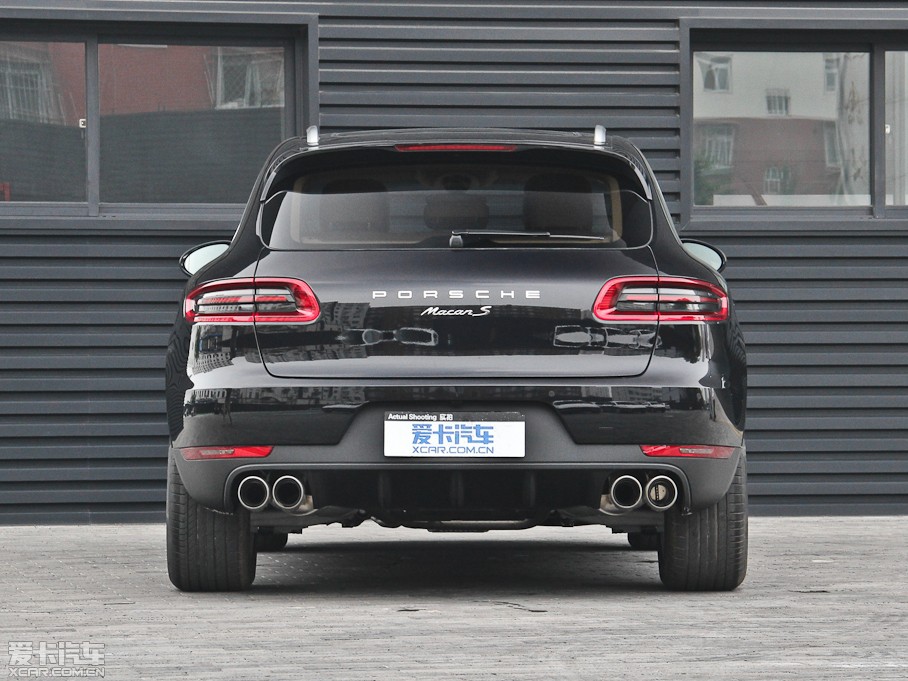 2014Macan S