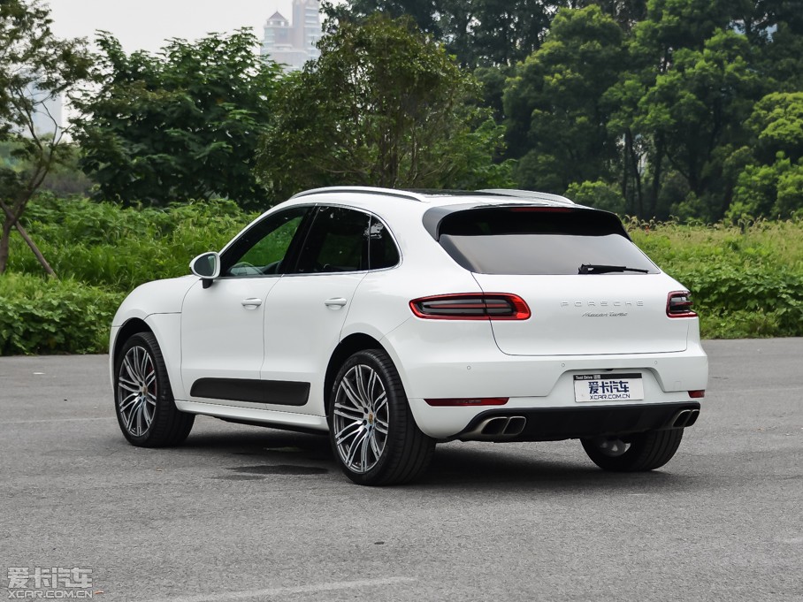 2014Macan Turbo