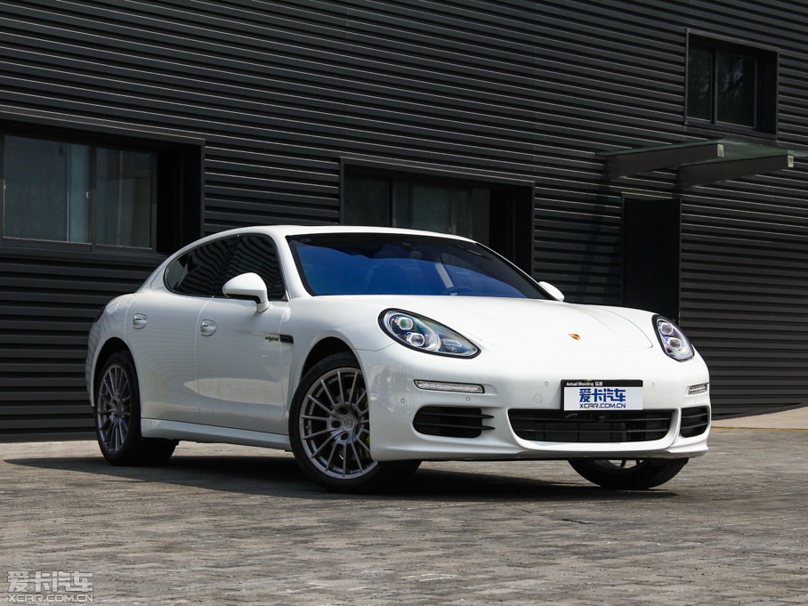 2014Panamera E-Hybrid S E-Hybrid