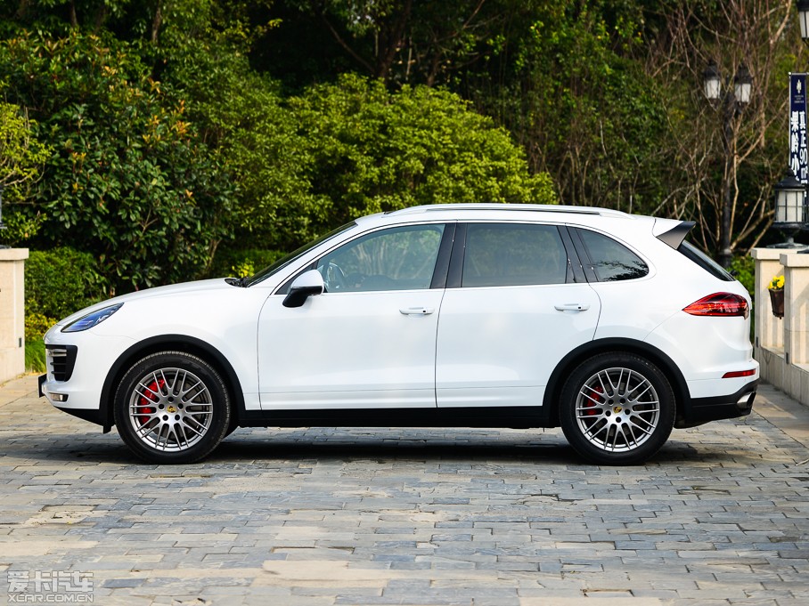 2015Cayenne Turbo