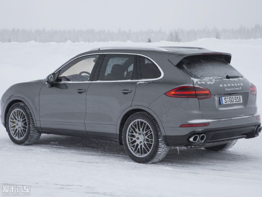 2015Cayenne Turbo S