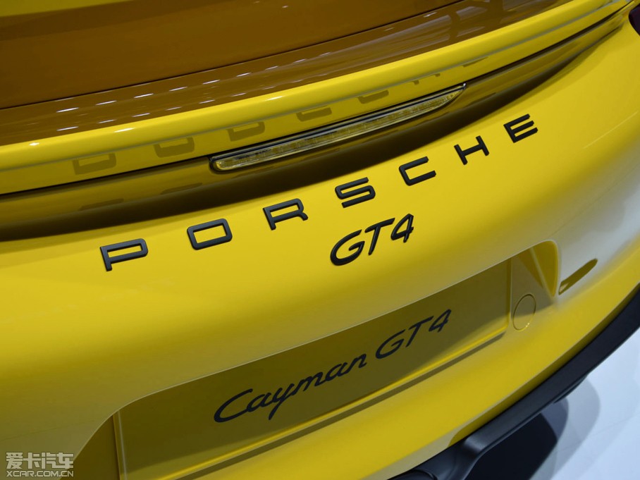 2015Cayman GT4