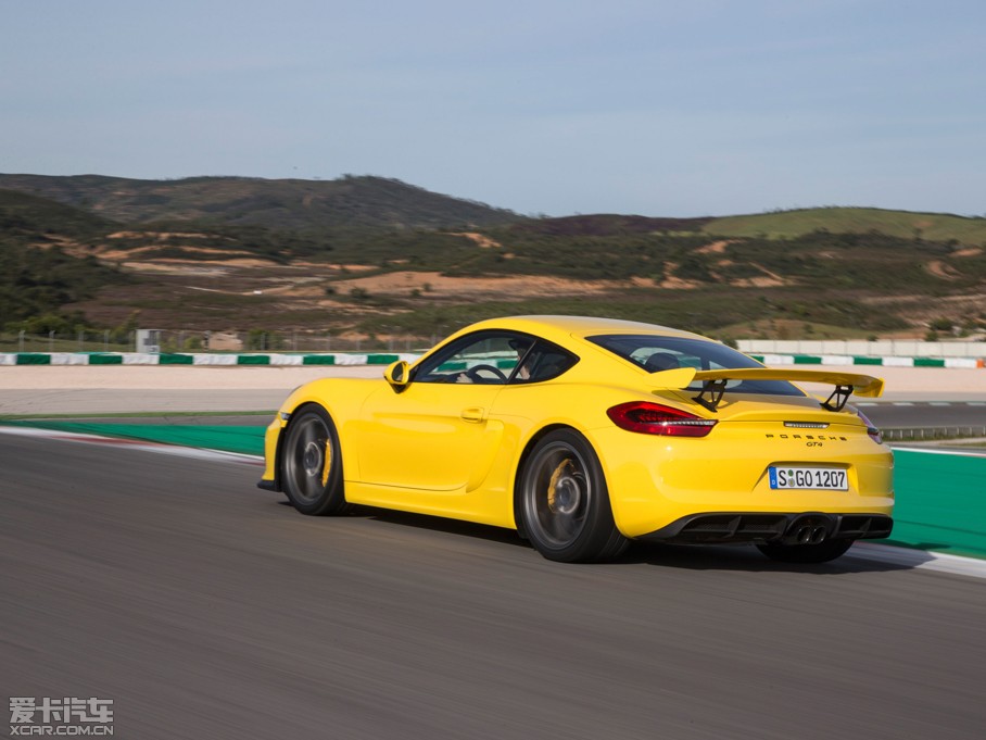 2015Cayman GT4