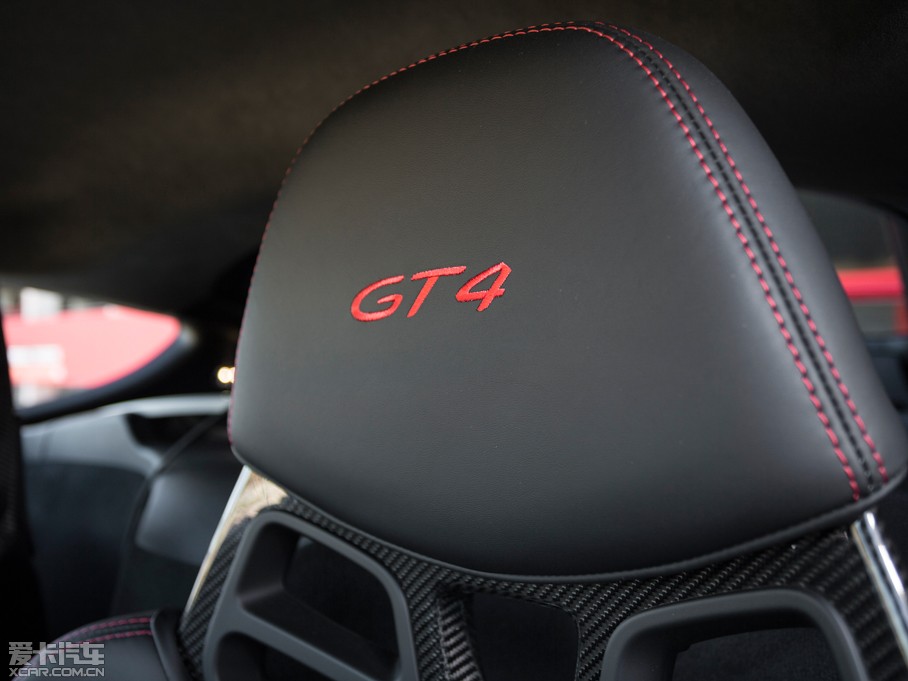 2015Cayman GT4