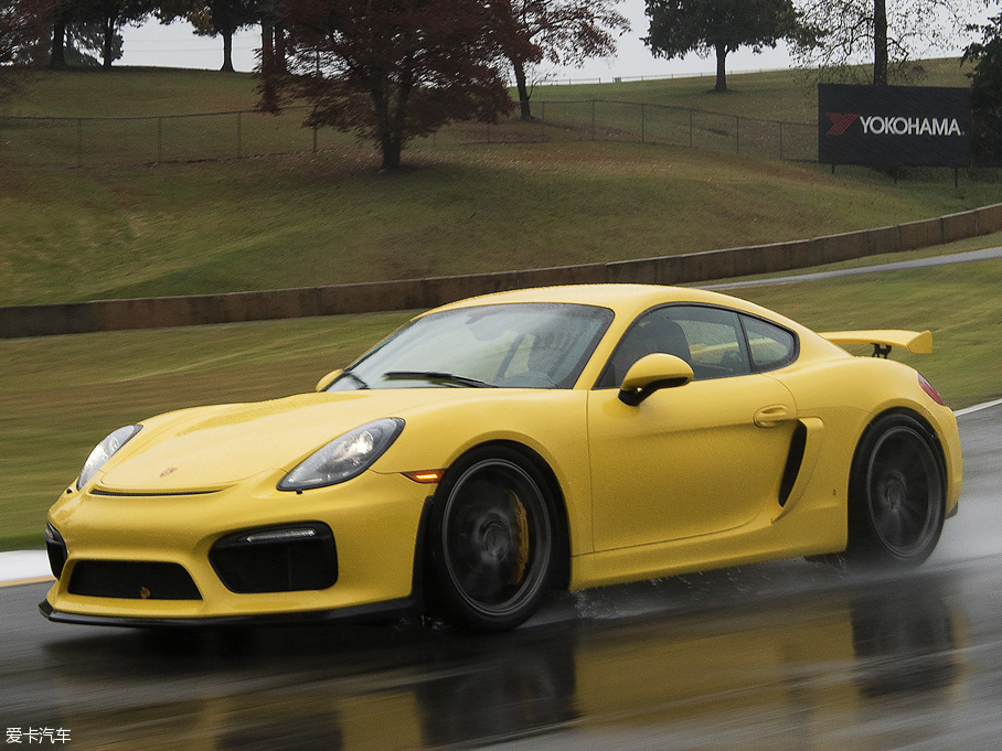 2015Cayman GT4