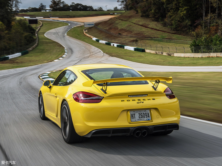 2015Cayman GT4