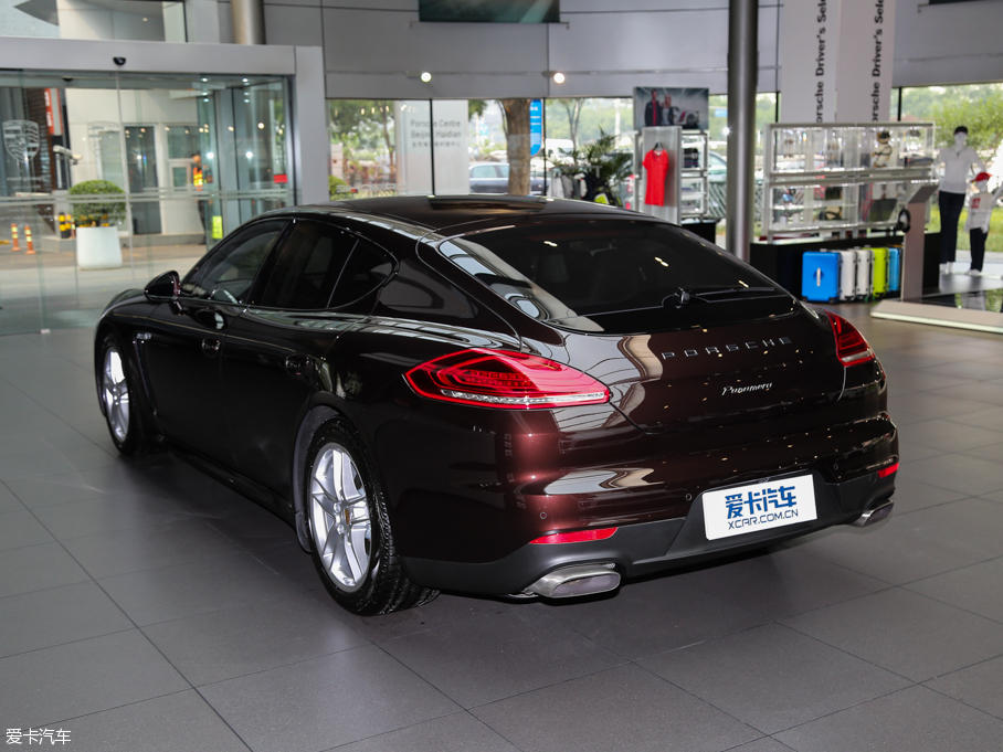 2016Panamera Edition