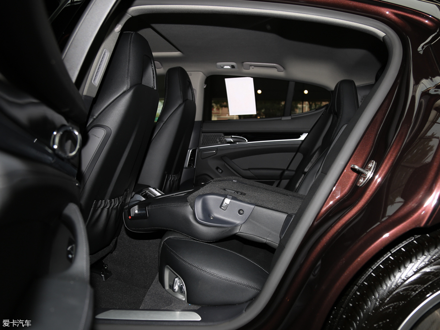 2016Panamera Edition