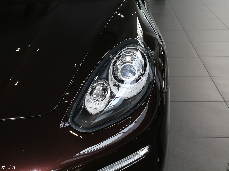 2016Panamera Executive Edition