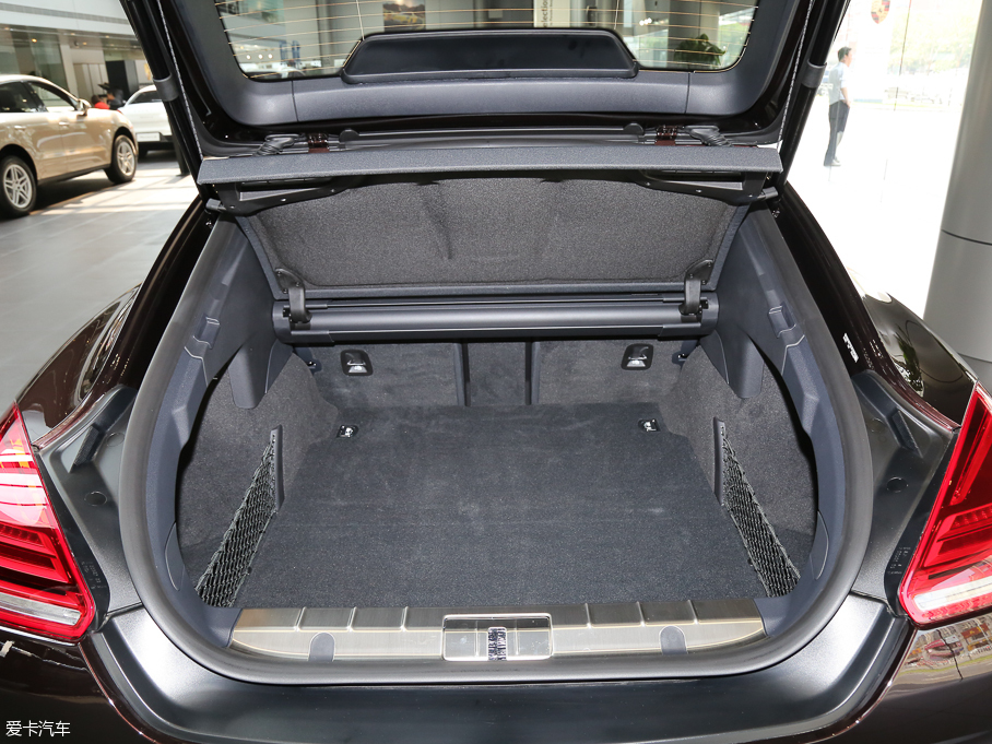 2016Panamera Executive Edition
