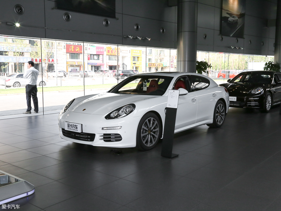 2016Panamera 4 Edition
