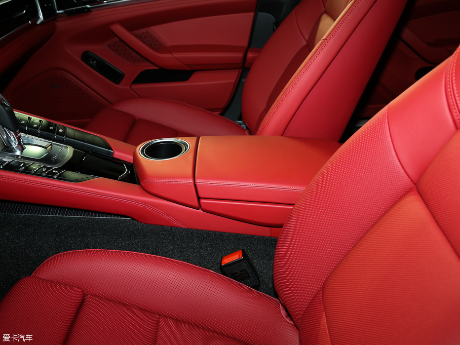 2016Panamera 4 Edition