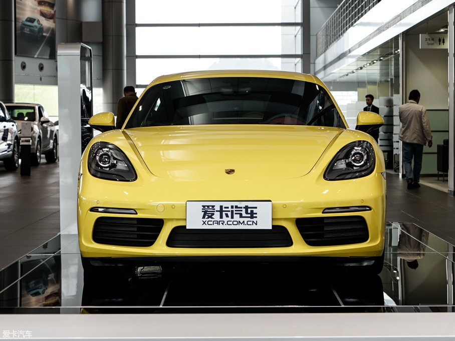 2016ʱ718 Cayman 