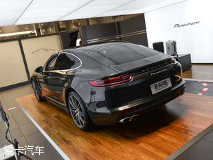 保时捷2017款Panamera