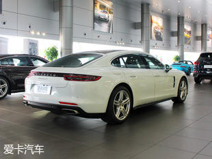 保时捷2017款Panamera
