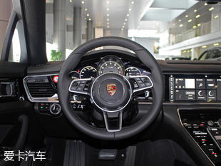 保时捷2017款Panamera