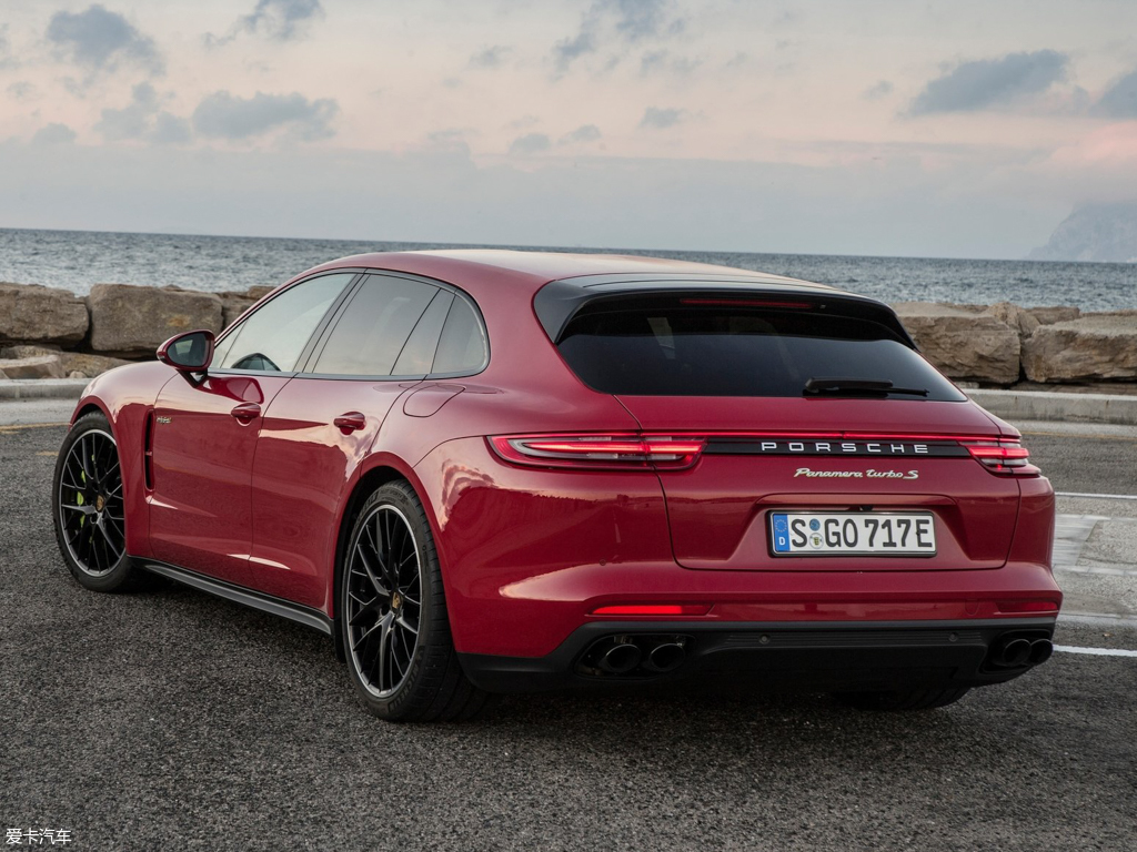 爱卡首页 汽车图片 保时捷 panamera新能源 2018款turbo s e-hybrid