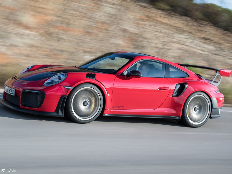 2017ʱ911 GT2 RS