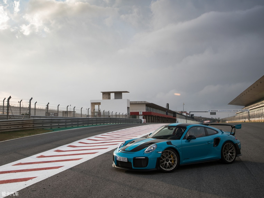 2017ʱ911 GT2 RS