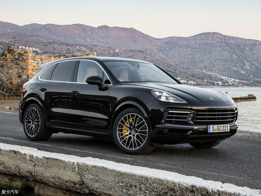 2018Cayenne S 2.9T