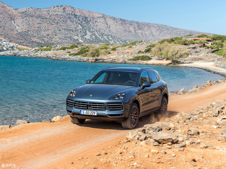 2018Cayenne S 2.9T