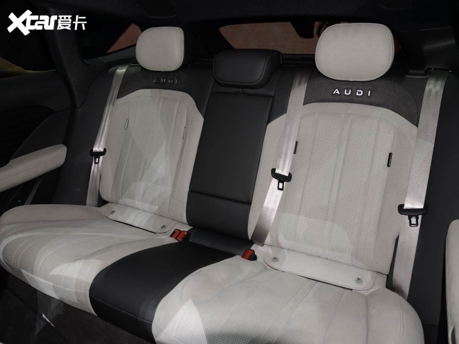 奥迪 E5 Sportback