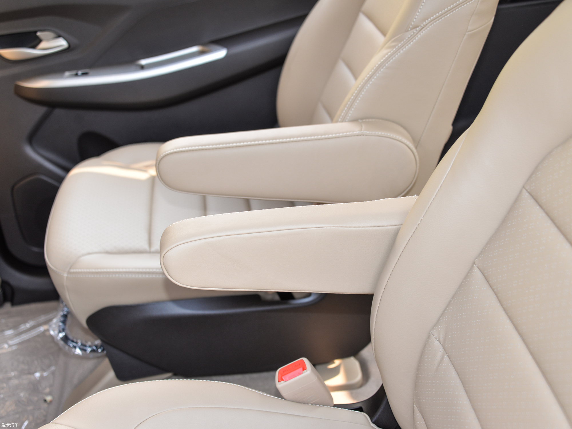 【2018款五菱宏光s 1.