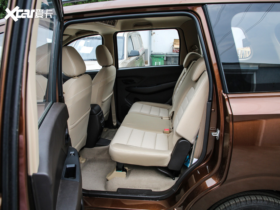 2020款五菱宏光s 1.5l 手动标准型