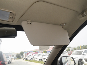 2020款S 1.2L 手动基本型 封窗车 遮阳板（左）