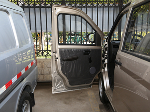 【2020款五菱荣光 1.2l 手动基本型图片】_外观图片-爱卡汽车