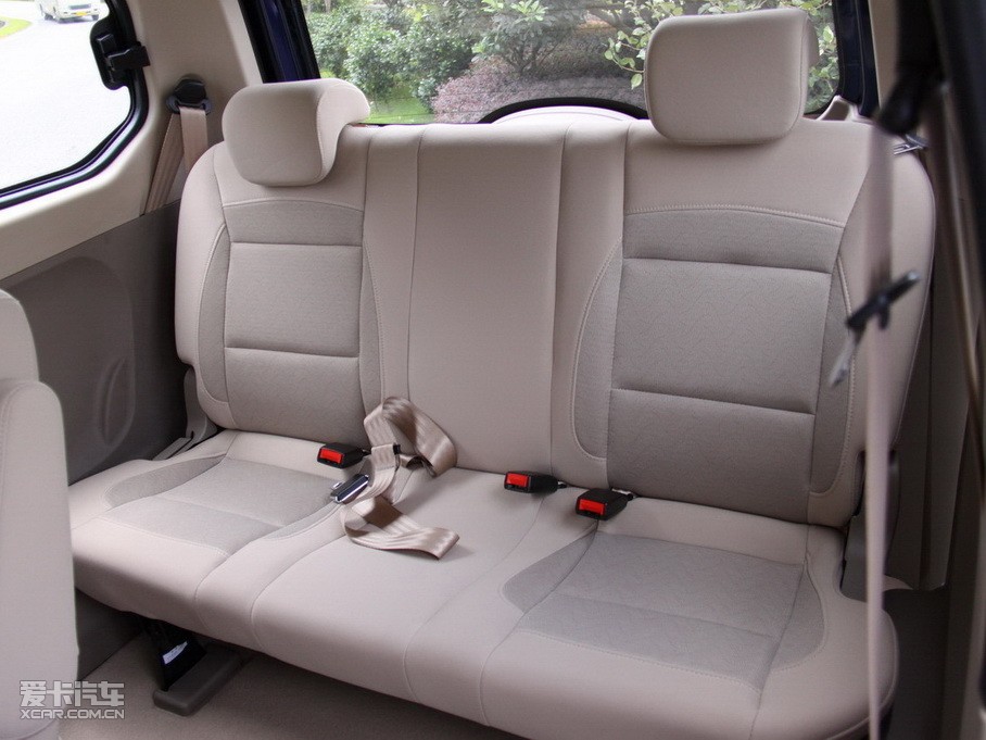 2l 标准版-空间座椅(466/466)