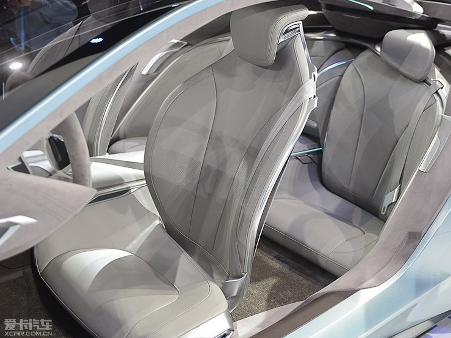 2013Riviera Concept