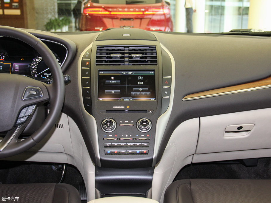 0t 自动两驱尊雅版_中控区_2/236张图片】_汽车图片大全_爱卡汽车