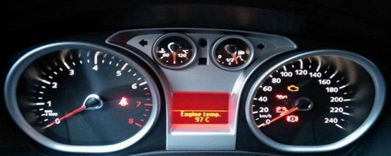 汽车温度高一般都是什么情况？