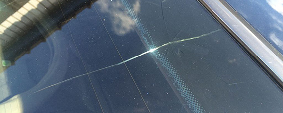 汽车玻璃出现裂缝怎么修补？
