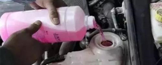 本田雅阁的冷却液多久换一次？