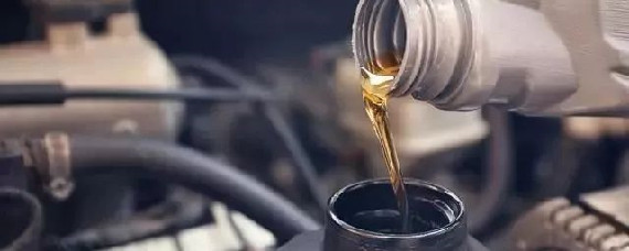 制动液和变速箱油一般多久换？
