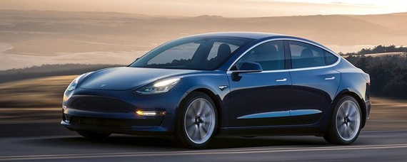 特斯拉model3双闪灯在哪里开？