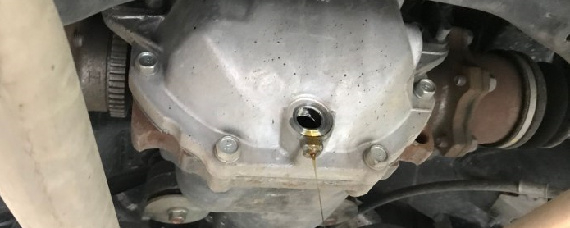 长期不换差速器油有什么症状?