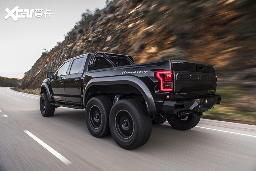 hennessey-velociraptor-6x6