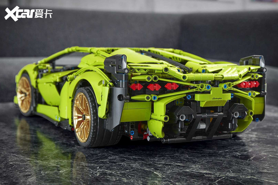 > 乐高兰博基尼sian积木