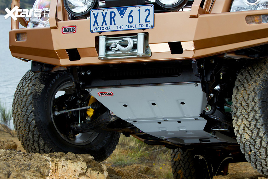 > 硬派越野车改装件推荐