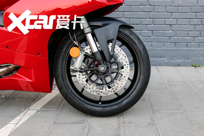 杜卡迪Panigale V2