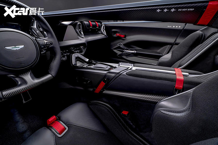 阿斯顿·马丁2020款V12 SPEEDSTER