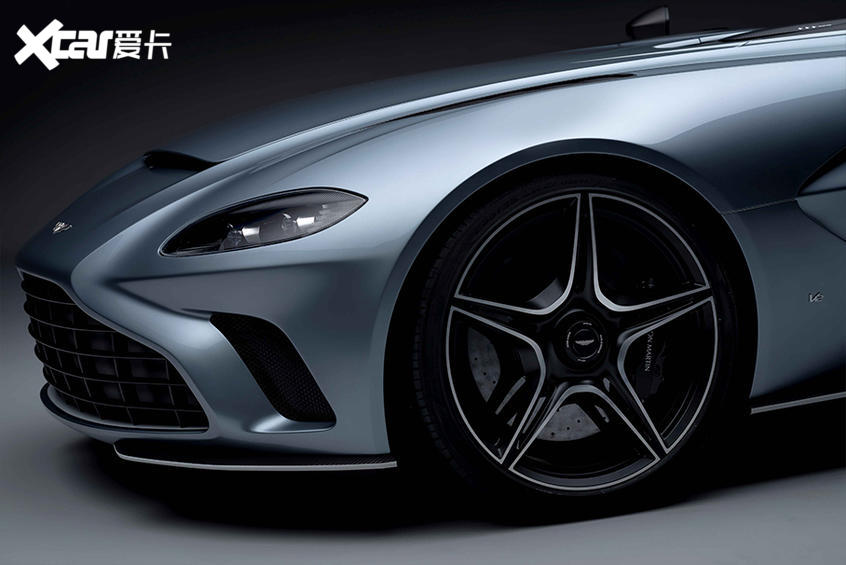 阿斯顿·马丁2020款V12 SPEEDSTER