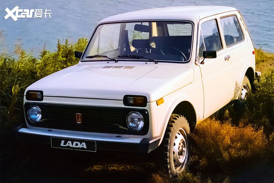 尼瓦有着相当强悍的越野功底,当然,它的身材也非常适合越野.