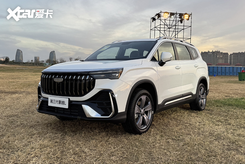 吉利第三代豪越L