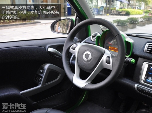 smart2014款smart fortwo 电动车